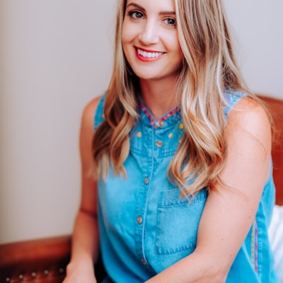 里奥·梅西在比赛中带球突破的肖像 - 阿根廷国家队10号